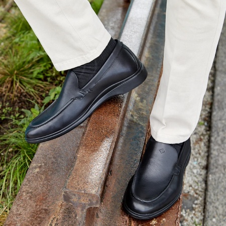 Amberjack The Loafer